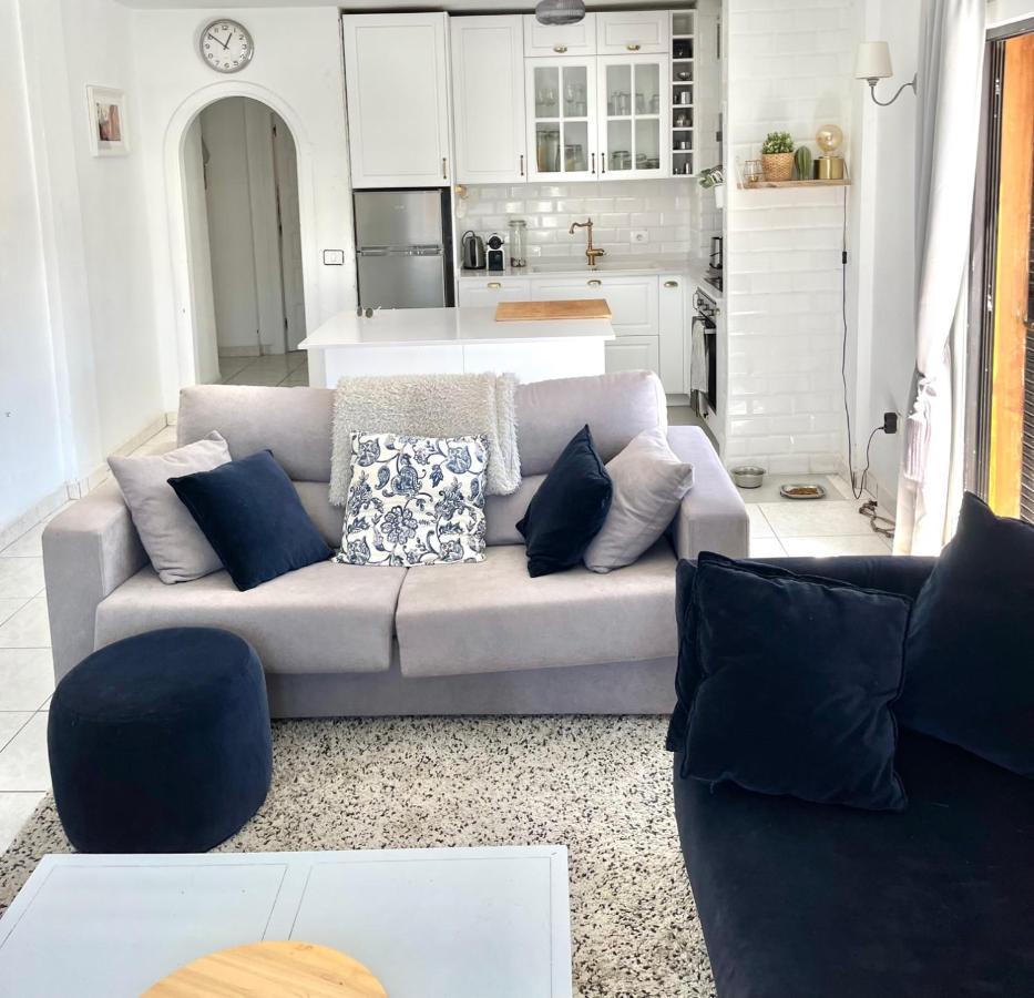 Sea View Penthouse With Large Terrace Apartman Los Cristianos  Kültér fotó