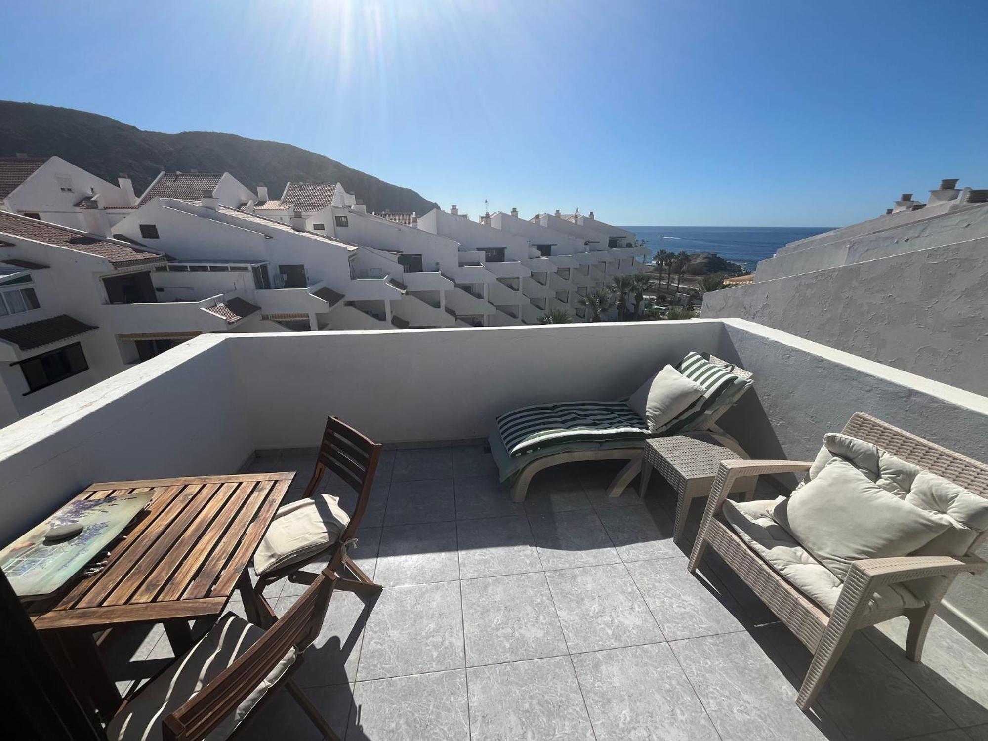 Sea View Penthouse With Large Terrace Apartman Los Cristianos  Kültér fotó